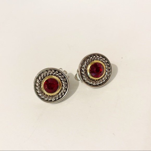 jeweline Jewelry - 💕Classic Two Tone Red Jewel Clip Earrings NWT OS